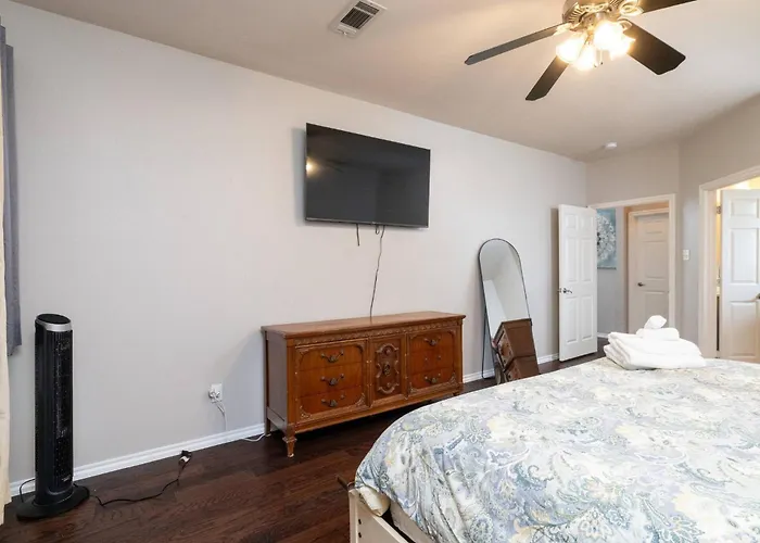 Family - Private Pool - Office - Pet Friendly *