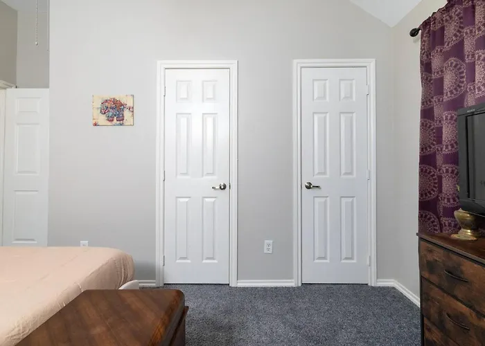 Family - Private Pool - Office - Pet Friendly Holiday home *